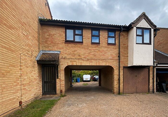 1 Bedroom Maisonette For Sale In Merleburgh Drive, Kemsley, Sittingbourne, Kent, ME10