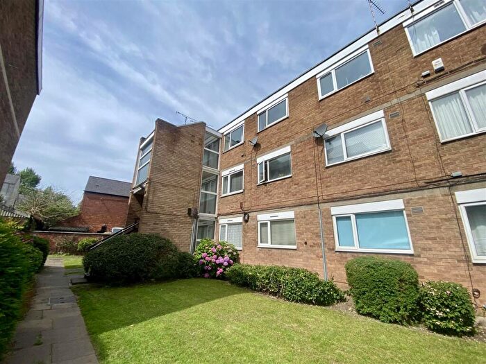 2 Bedroom Flat For Sale In Albany Court Brunswick Road Earlsdon Coventry, CV1