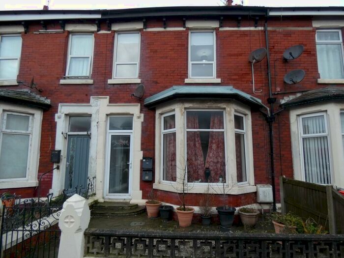 2 Bedroom Flat To Rent In Nutter Road, Thornton-cleveleys, FY5