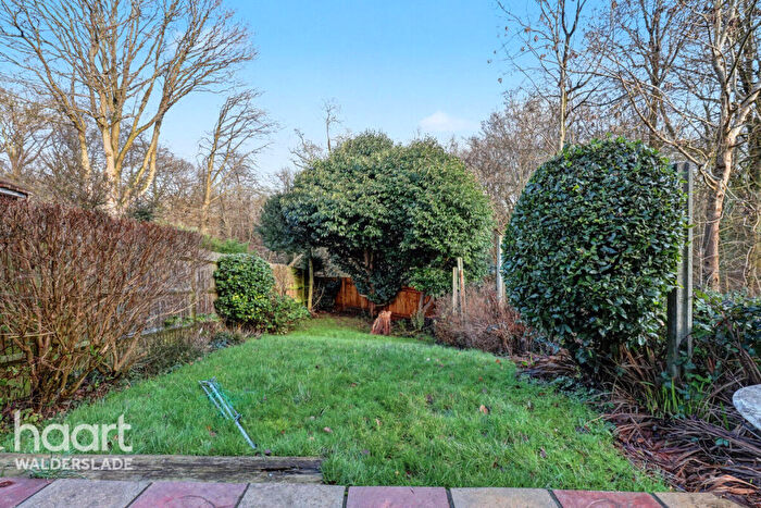 2 Bedroom Semi Detached House For Sale In Olivine Close, Walderslade Woods, ME5