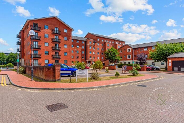 2 Bedroom Apartment For Sale In Henke Court, Cardiff, CF10