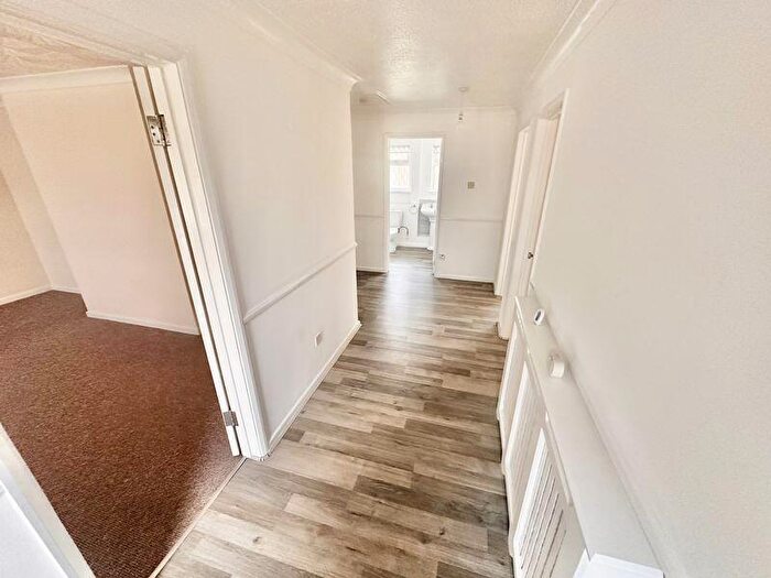 3 Bedroom Bungalow For Sale In Forest Road, Sandown, PO36