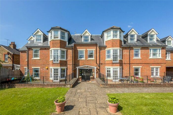 2 Bedroom Apartment To Rent In Victoria Place, Anyards Road, Cobham, Surrey, KT11