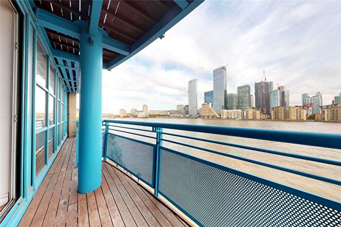 3 Bedroom Flat To Rent In Somerville Point, Rotherhithe Street, London, SE16