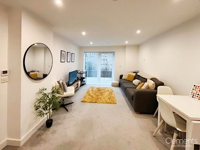 1 Bedroom Apartment For Sale In Augustus House, Dacorum Way, Hemel Hempstead, HP1