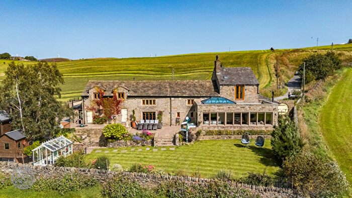 5 Bedroom Barn Conversion For Sale In White Carr Lane, Bury, Lancashire, BL9