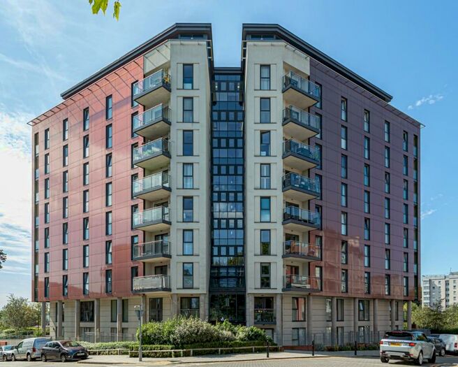 2 Bedroom Apartment To Rent In Mason Way, Birmingham, B15