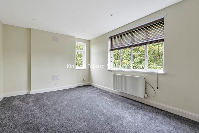 1 Bedroom Flat To Rent In Haslemere Road, London, N8
