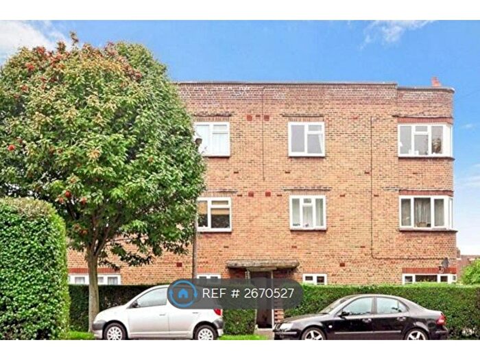 2 Bedroom Flat To Rent In Sutton, Sutton, SM1