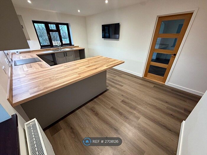 4 Bedroom Semi-Detached House To Rent In Villa Road, Higham, Rochester, ME3