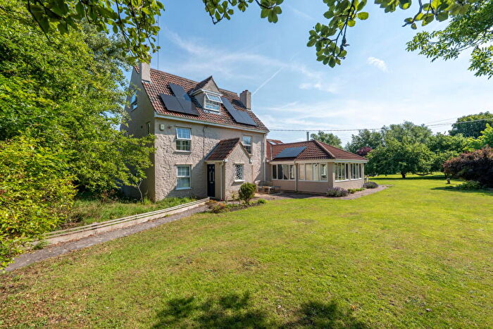 5 Bedroom Detached House For Sale In Riverside, Banwell, BS29
