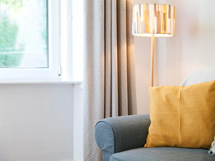 1 Bedroom Apartment For Sale In Smithfield Street, Gorgie, Edinburgh, EH11