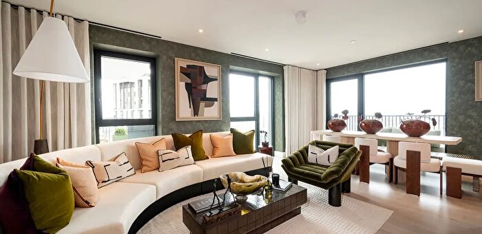 2 Bedroom Flat For Sale In Wood Lane, London, W12