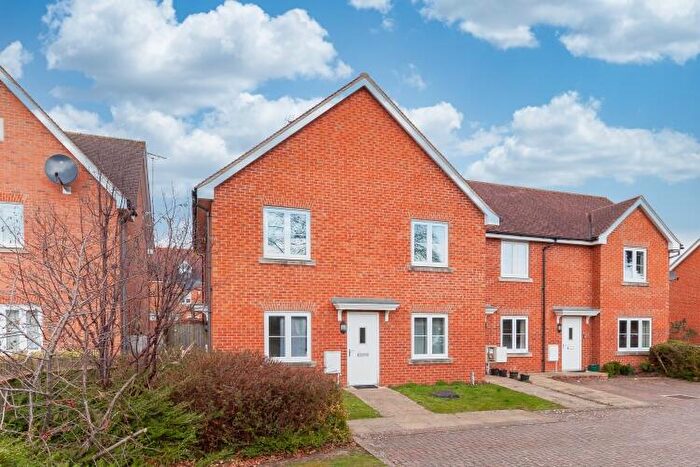 2 Bedroom Apartment To Rent In Northcourt Mews Abingdon, OX14