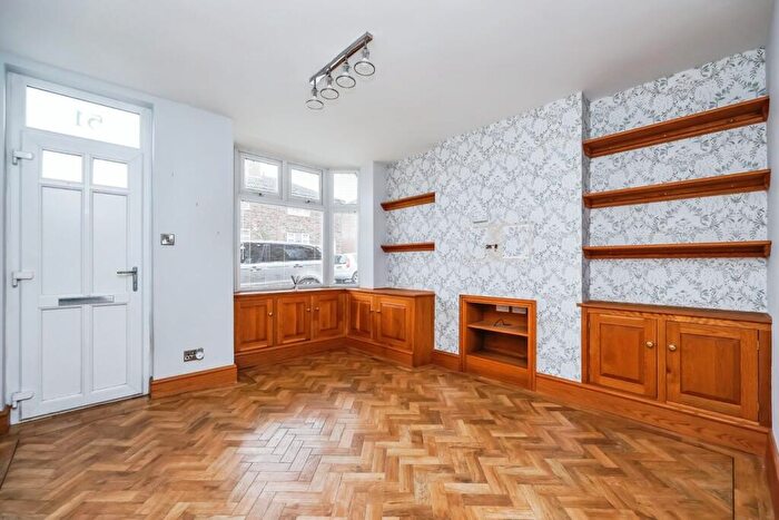 2 Bedroom End Of Terrace House For Sale In Frederick Road, Stapleford, Nottingham, NG9