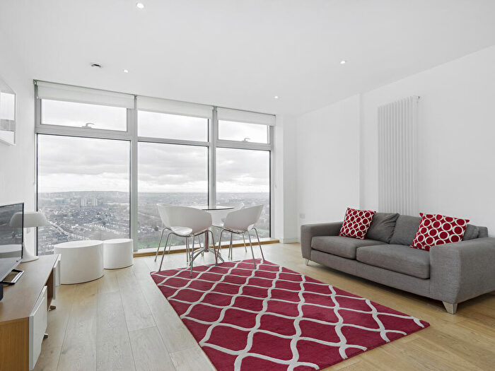 1 Bedroom Apartment To Rent In Pioneer Point - Flat N-, Ilford, IG1