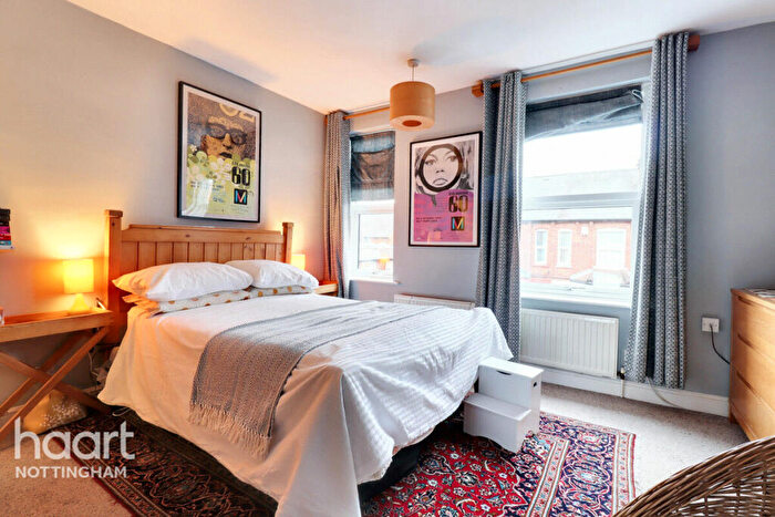 2 Bedroom Terraced House For Sale In Beaconsfield Street, Nottingham, NG7