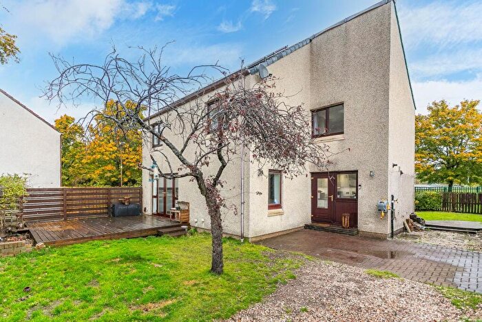 4 Bedroom Detached House For Sale In Dawson Avenue, Livingston, EH54