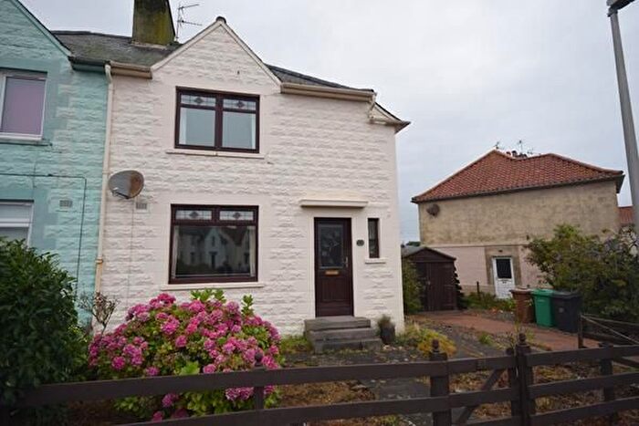 3 Bedroom Semi-Detached House To Rent In Woodburn Terrace, St Andrews, KY16