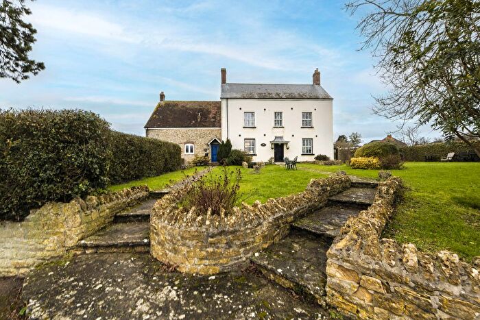 1 Bedroom Flat For Sale In West Stour, Gillingham, SP8