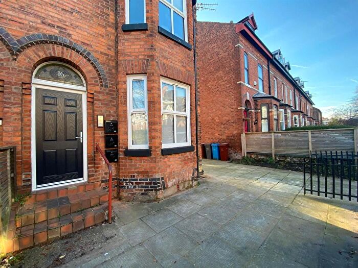 1 Bedroom Flat To Rent In Warwick Road, Chorlton, Manchester, M21