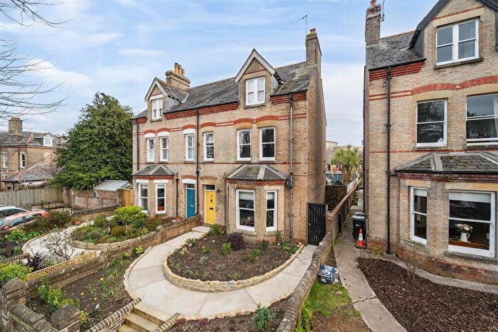 4 Bedroom Semi Detached House For Sale In Great Western Road, Dorchester, DT1