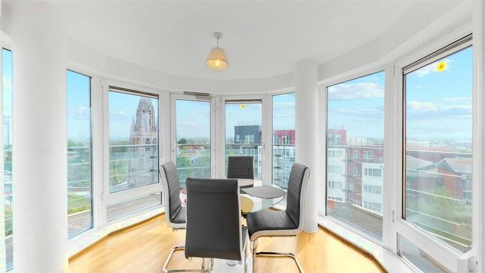 2 Bedroom Flat To Rent In Azalea House, Feltham, TW13