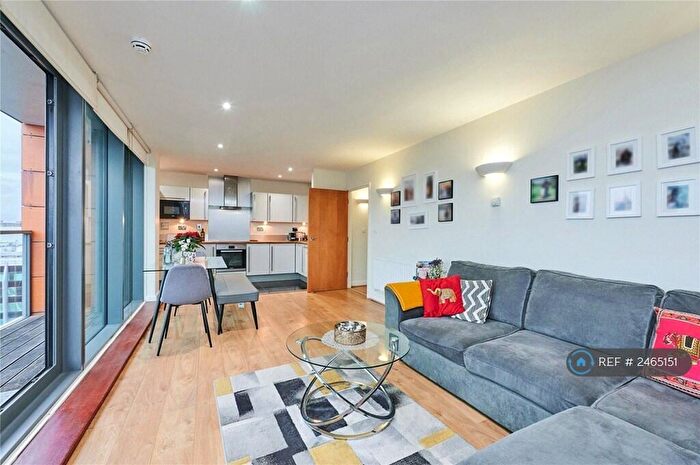 2 Bedroom Flat To Rent In Elektron Tower, London, E14