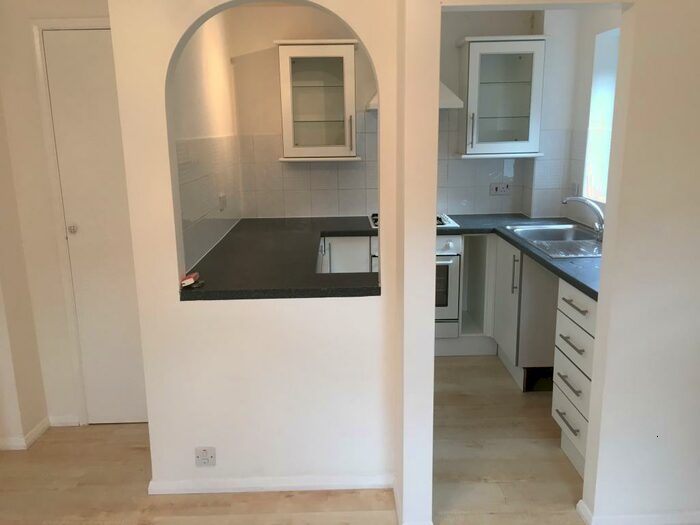 1 Bedroom End Of Terrace House To Rent In Lowden Close, Badger Farm, Winchester, Hampshire, SO22