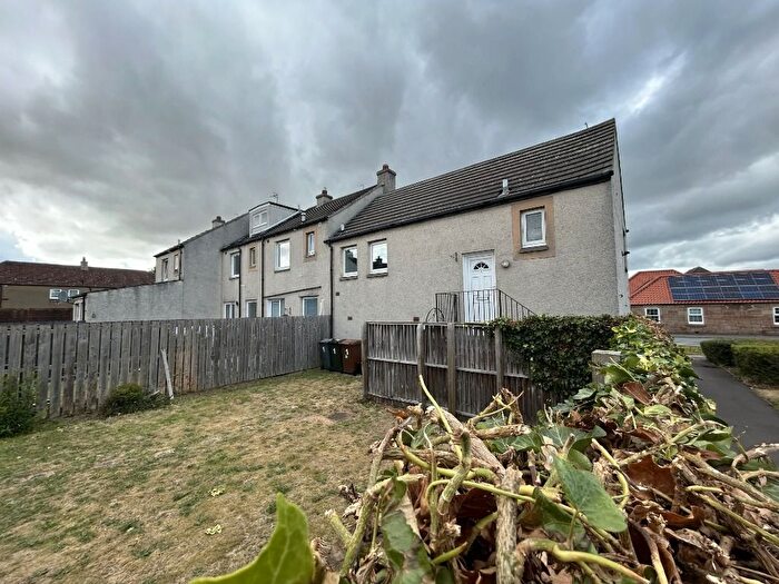 1 Bedroom Flat To Rent In South Gyle Loan, Edinburgh, EH12