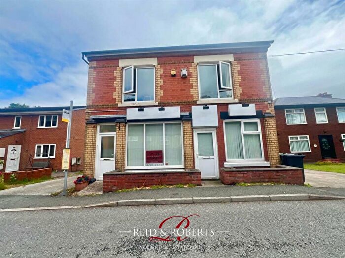 2 Bedroom Commercial Property To Rent In High Street, Pentre Broughton, Wrexham, LL11