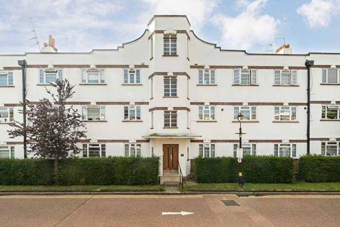 1 Bedroom Flat To Rent In Bushey Road, Wimbledon, SW20