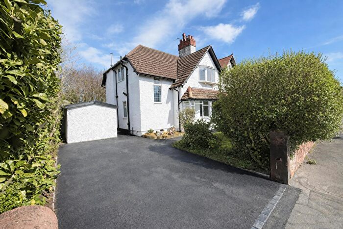 3 Bedroom Cottage For Sale In Daryl Road, Heswall, Wirral, CH60