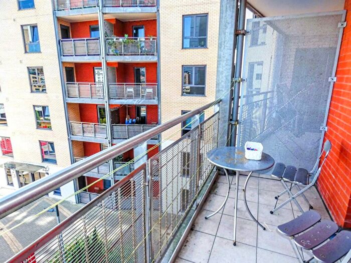 2 Bedroom Apartment To Rent In Mill Road, Gateshead Quays, Gateshead, Tyne And Wear, NE8