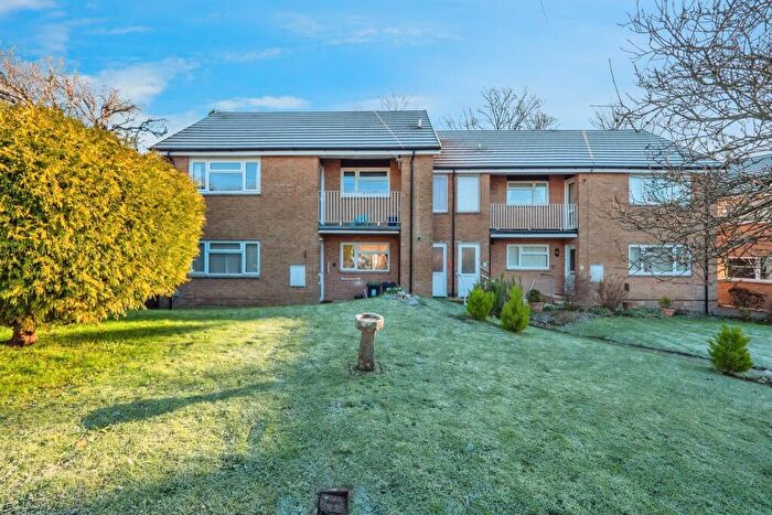 2 Bedroom Maisonette For Sale In Lime Close, Dorchester, DT1