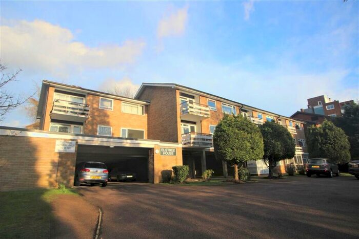2 Bedroom Apartment To Rent In Elstree House, Dennis Lane, Stanmore, Greater London, HA7