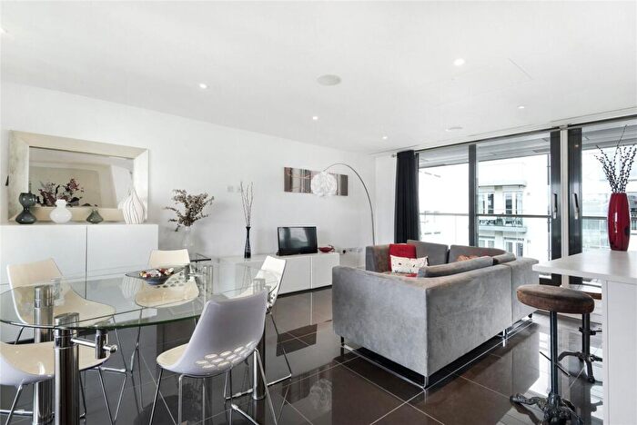 2 Bedroom Flat To Rent In Leman Street, Wapping, E1