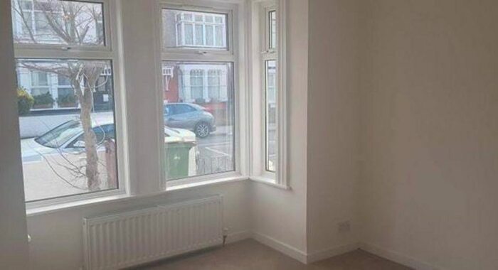 2 Bedroom Maisonette To Rent In Overdale Road, London W5