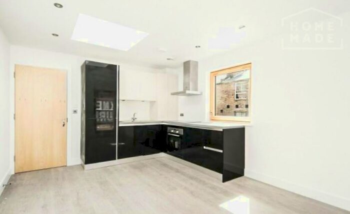 1 Bedroom Flat To Rent In Paragon Road, Hackney, E9