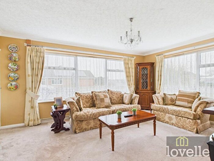3 Bedroom Detached Bungalow For Sale In Chanctonbury Way, Sutton On Sea, LN12