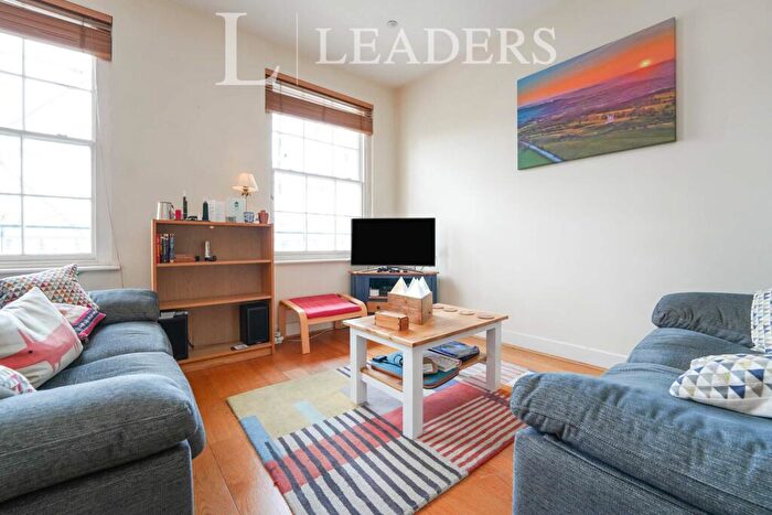 2 Bedroom Flat To Rent In Grosvenor House, - Evesham Road, Cheltenham, GL52