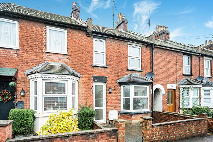 3 Bedroom Terraced House For Sale In Grove Road, Hitchin, SG5