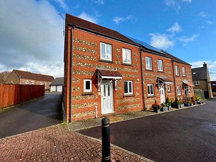 2 Bedroom End Terrace House For Sale In Lornton Walk, Dorchester, DT1