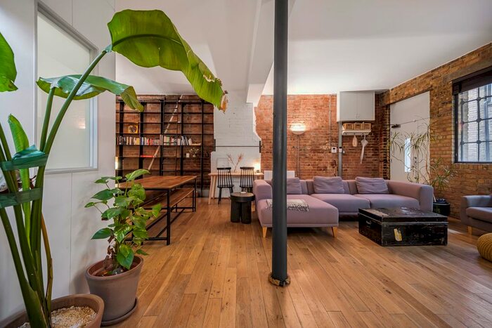 1 Bedroom Flat To Rent In Cyntra Place, Hackney, E8