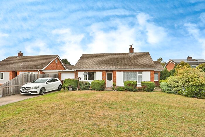 2 Bedroom Bungalow For Sale In Swanton Drive, Dereham, NR20