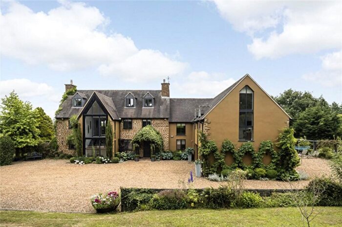 6 Bedroom Detached House For Sale In Nether Preston, Preston Capes, Daventry, NN11