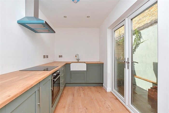 3 Bedroom Terraced House For Sale In Broad Street, Ramsgate, Kent, CT11