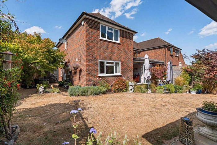 3 Bedroom Semi-Detached House For Sale In Clover Lea, Binscombe, Godalming, Surrey, GU7