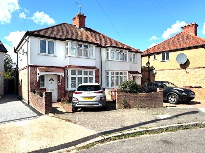 3 Bedroom Semi-Detached House For Sale In Orchard Avenue, Hounslow, TW5