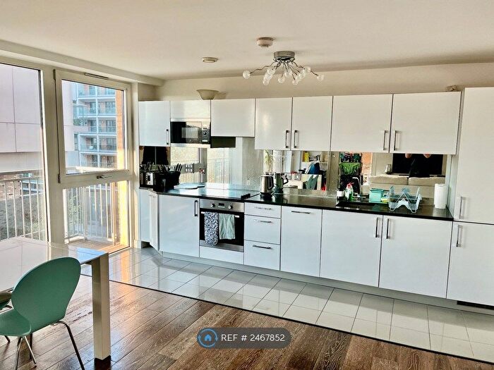 1 Bedroom Flat To Rent In Labyrinth Tower, London, E8